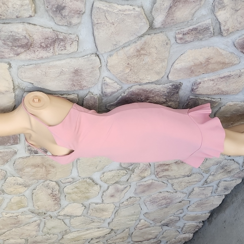 MISSGUIDED | Strappy Plunge Flippy Hem Bodycon Dress - Picture 2 of 10